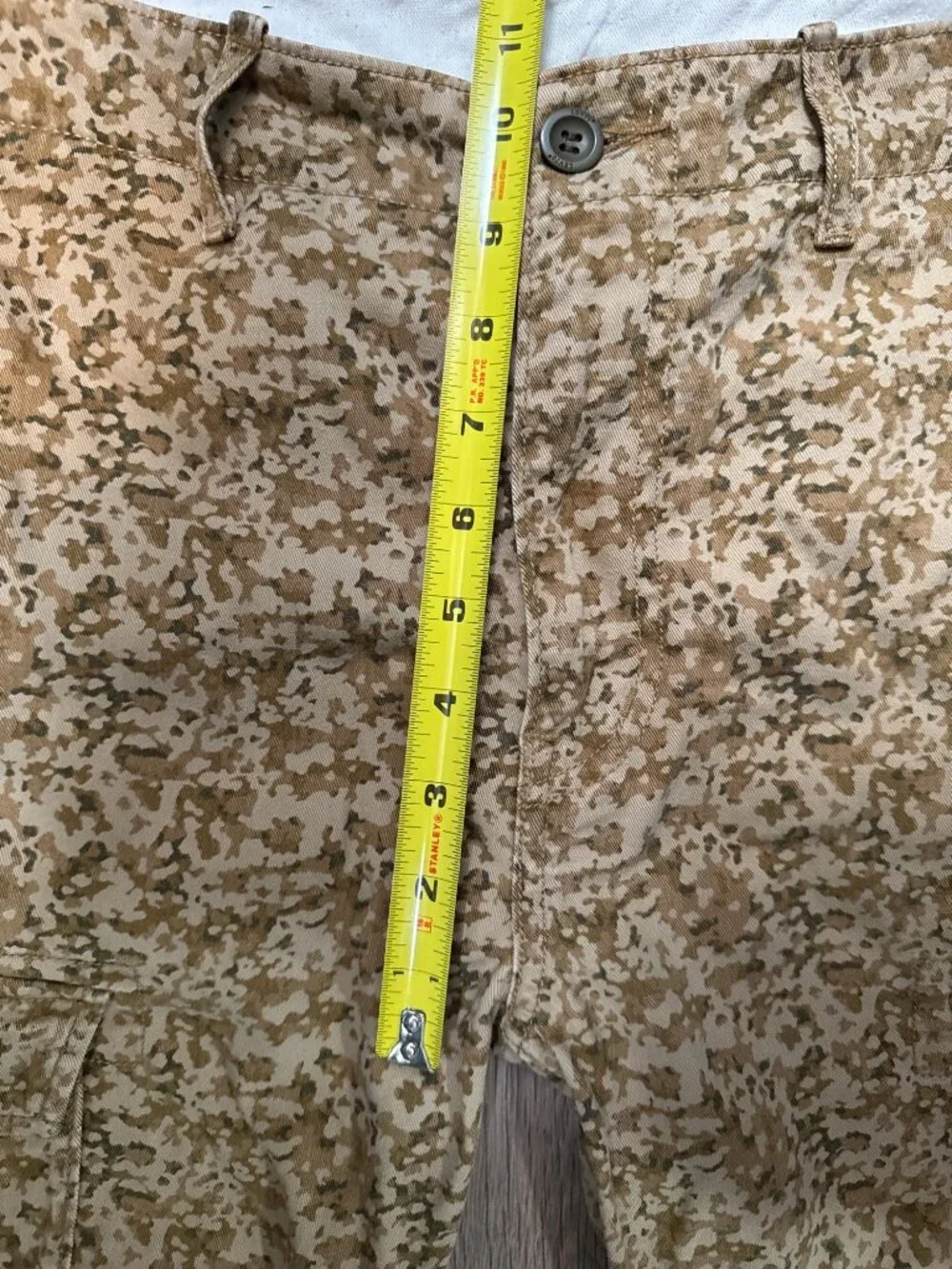 Levi Strauss & Co. Mens Brown Camo Cargo Pants W32 L32 Fits 34x26 Hemmed Cotton